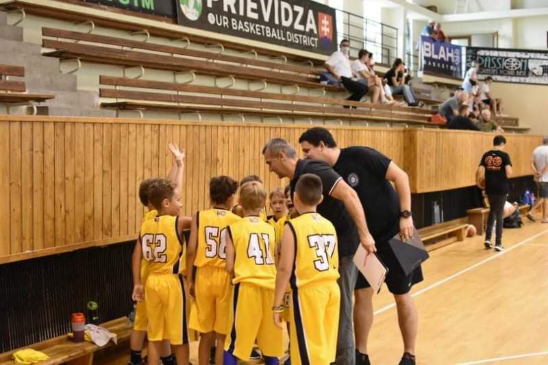 Read more about the article Naši najmenší basketbalisti odohrali prvý prípravný zápas